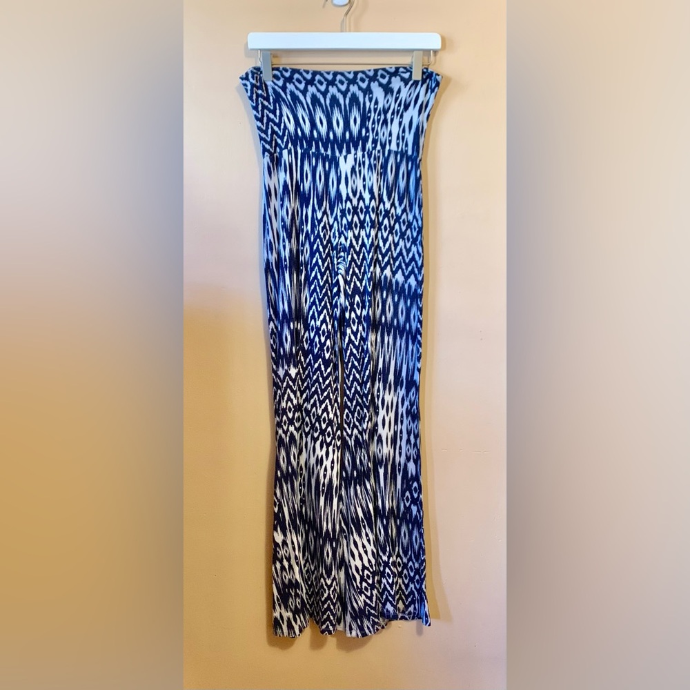 Beach Style Pants - Women - Small